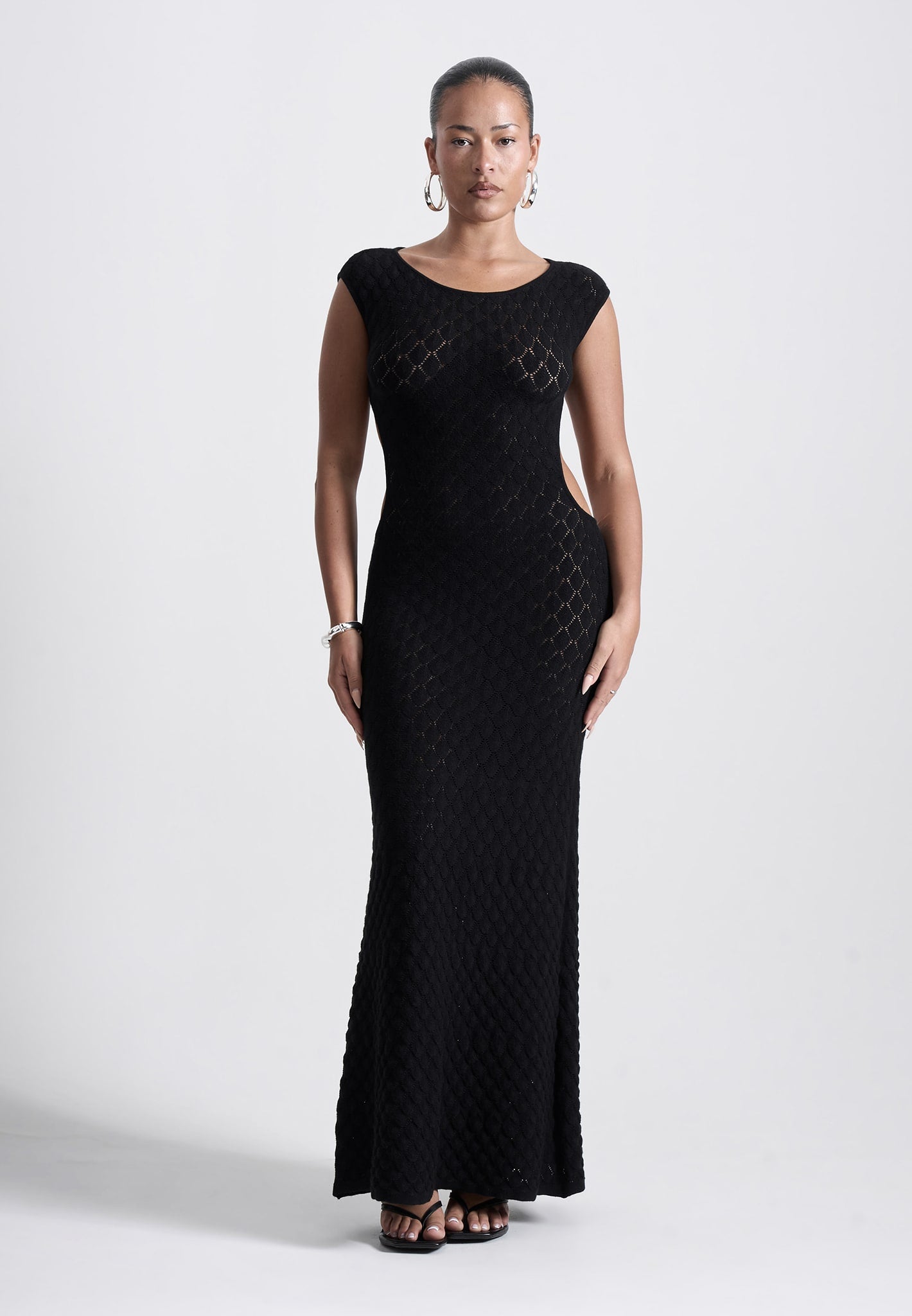 cut-out-shell-knit-maxi-dress-in-black