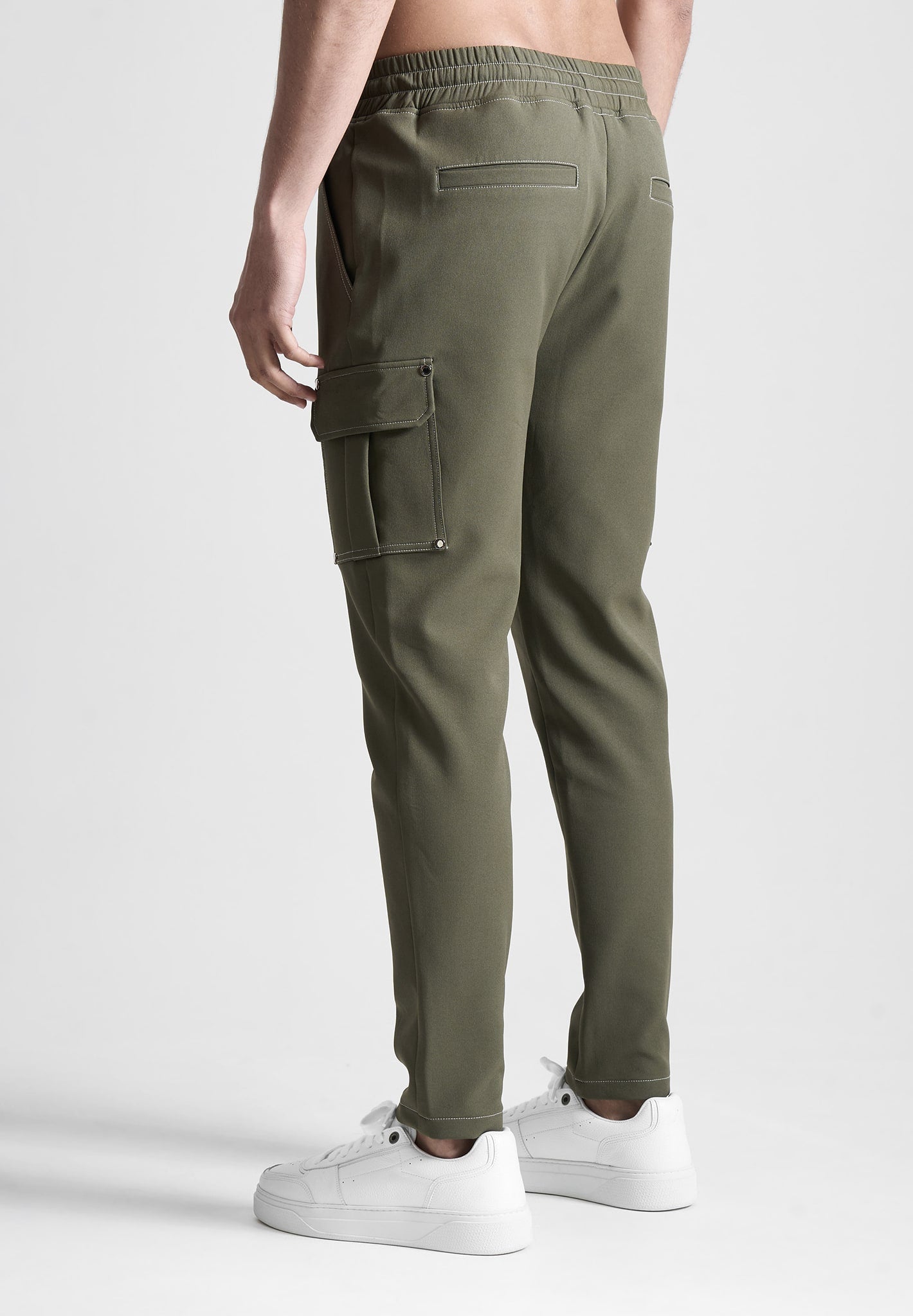 technical-contrast-stitch-cargo-trousers-in-olive